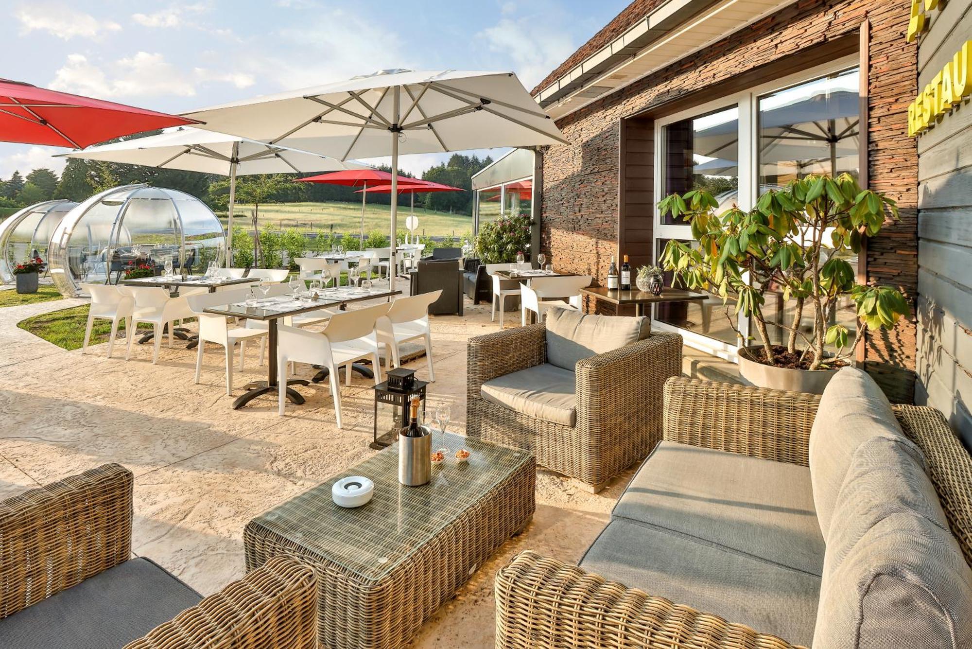 Hotel-Restaurant Logis Europa Maussac Exterior foto